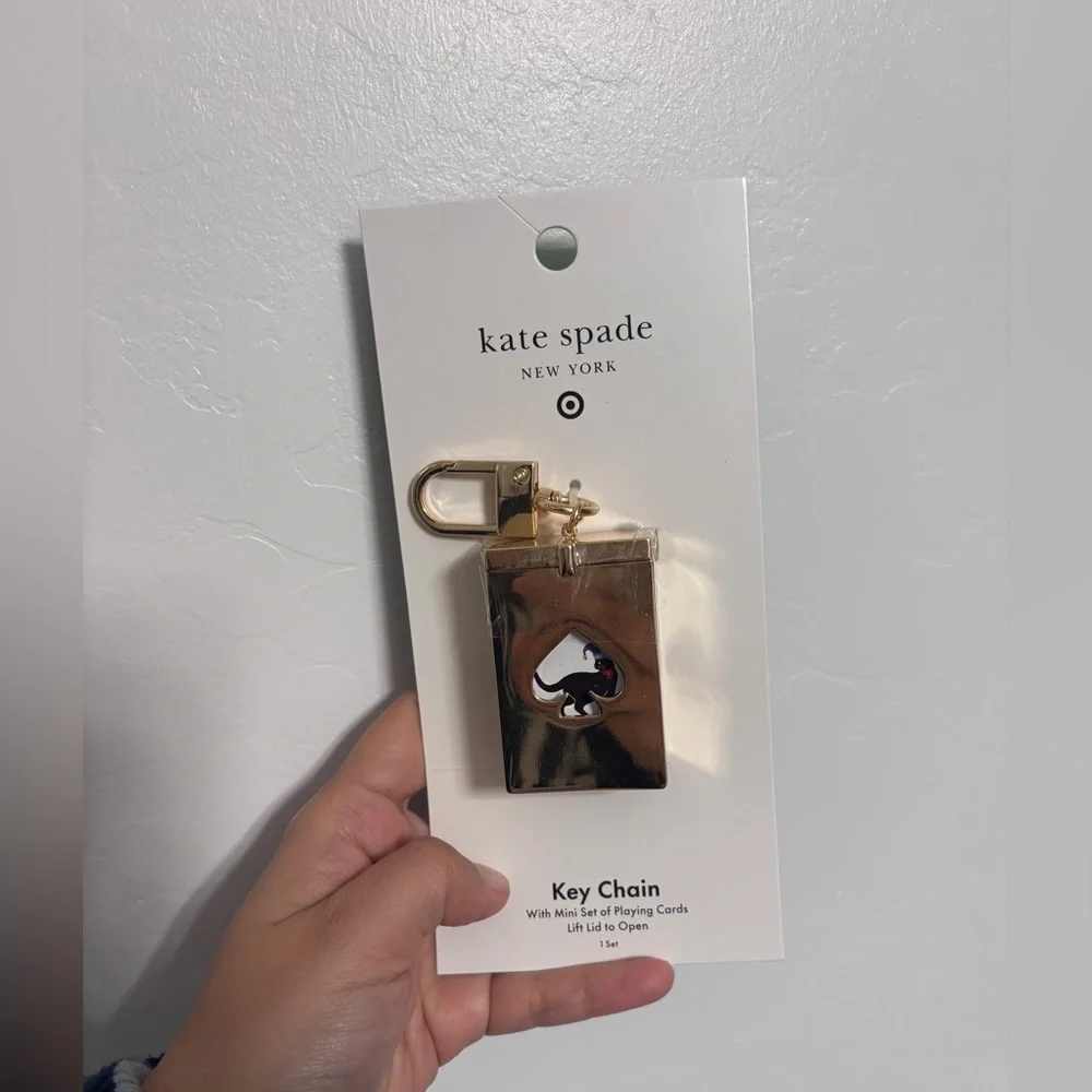 NWT Kate Spade  Green Keychain with playing cards - Picture 3 of 5